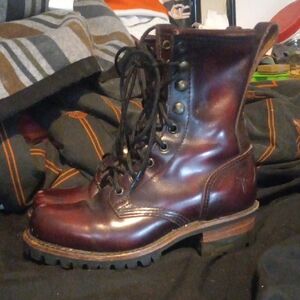 Wom 6m Frye Combat Boots Burgundy